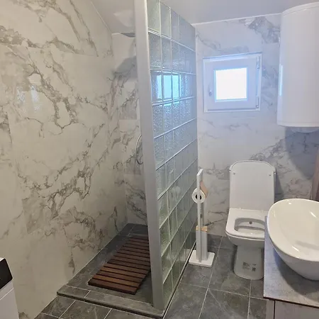 Iva Lux2 Apartment