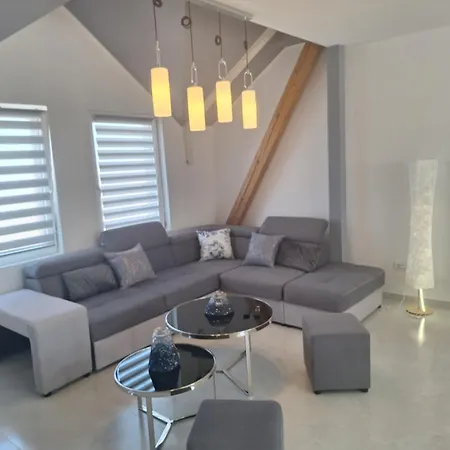 Iva Lux2 * Belgrad