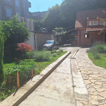 Iva Lux2 * Belgrade